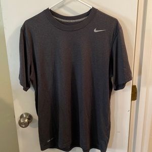 Mens Medium Nike Dri Fit